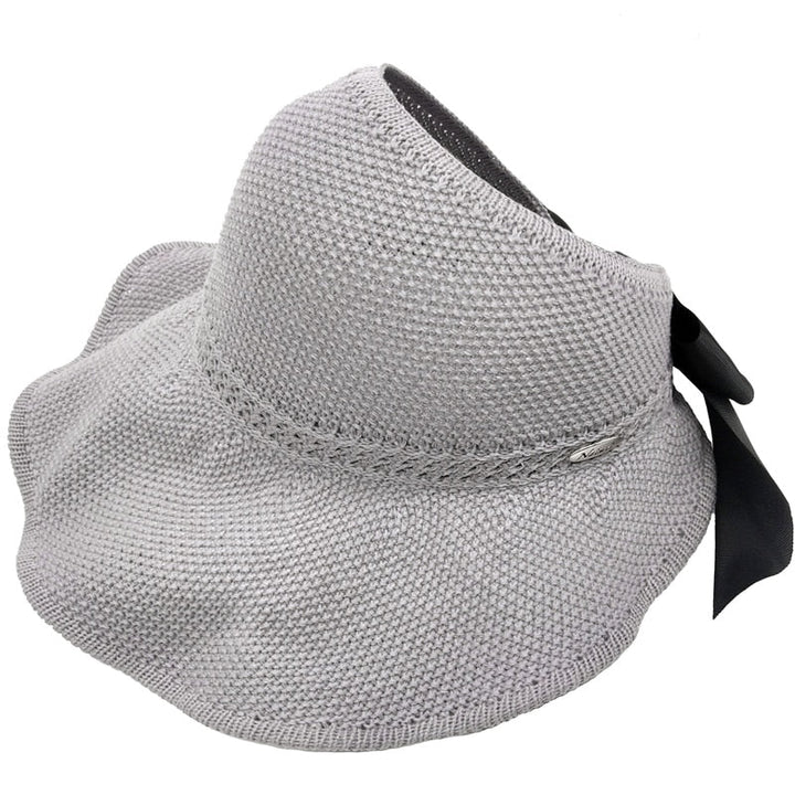 Trendy summer straw hat with opening for ponytail - SonnenSchwung