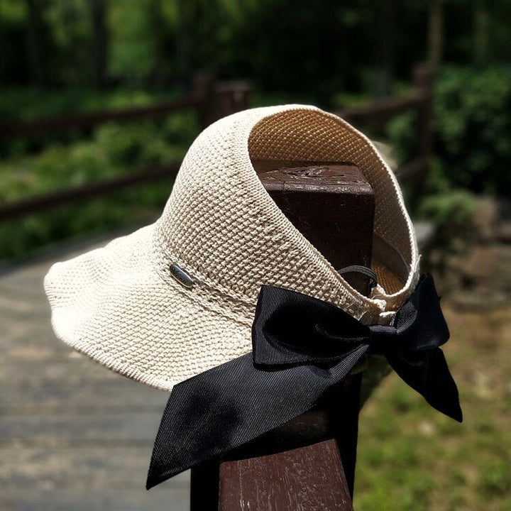 Trendy summer straw hat with opening for ponytail - SonnenSchwung