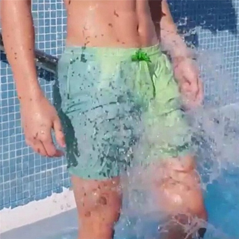 Farbwechselnde Herren-Badeshorts mit Thermoeffekt – Sommer-Highlight 2026