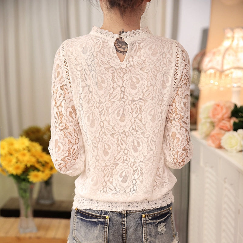 Pointed blouse with long sleeves – Amira Autumn Magic
