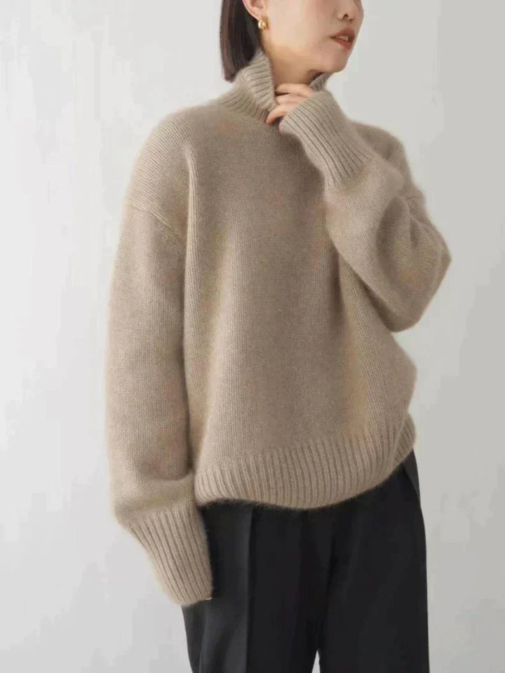 Soft Cashmere Women's Turtleneck Sweater - Seraphina