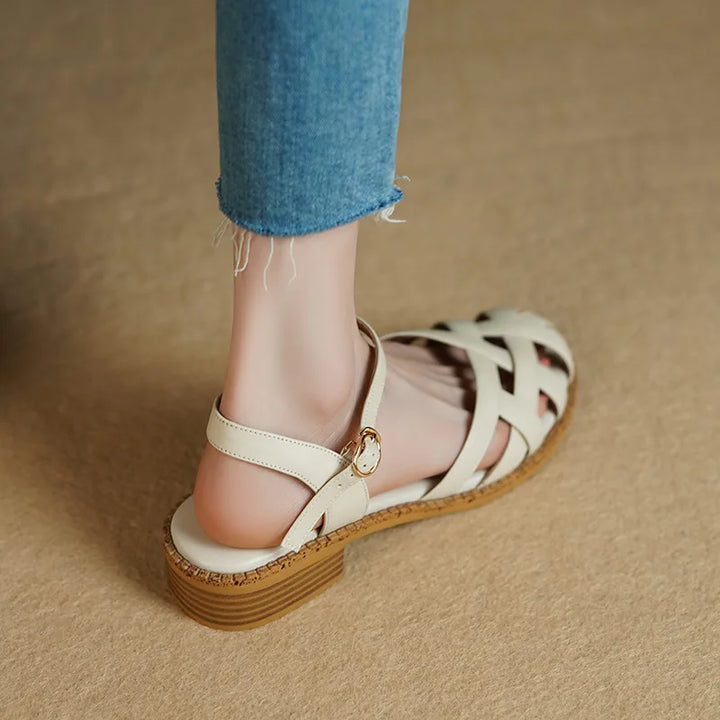 Stylish sandals with comfortable sole – Amira