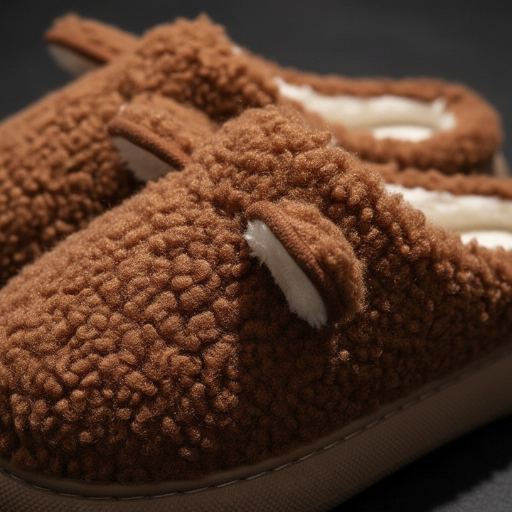 Plüschige Hausschuhe Mit Plateausohle - PlushWalk
