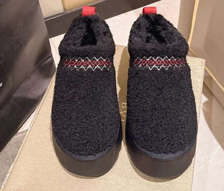 Comfortable winter fur shoes for women - Sophie