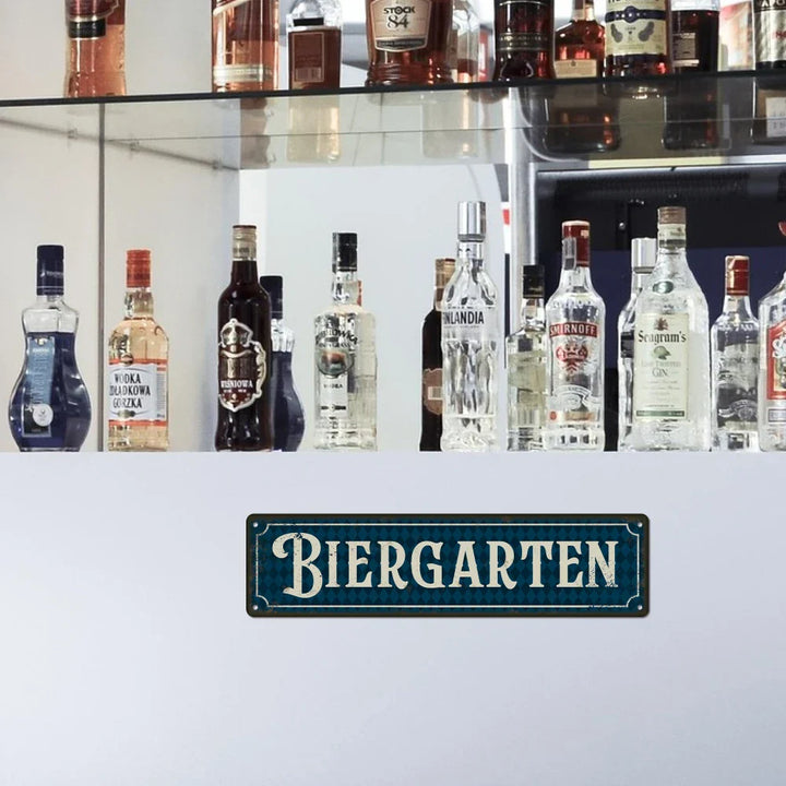 Vintage-metalskilt – Biergarten-port Oktoberfest 2026