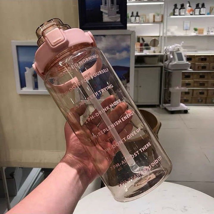 2L Motiverende vannflaske med tidsmarkeringer – HydroMotivator