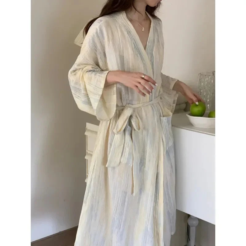Casual dame sommer badekåbe med kimono-design – Hana