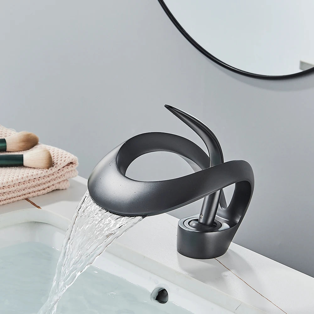 Mixing faucet with waterfall spout - Flowarc