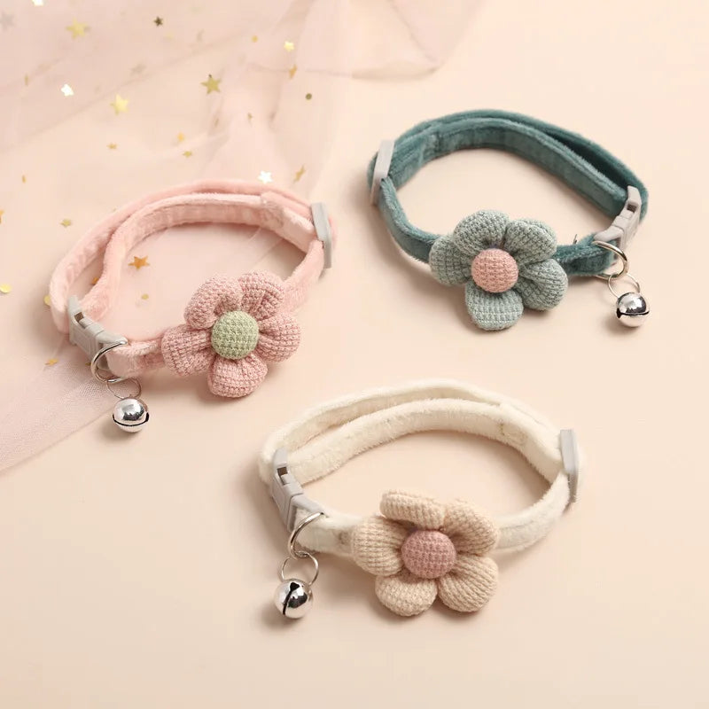 Collar ajustable para gatos con flor - FlowerCharm