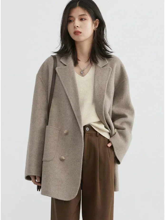 Luxurious Wool Coat for Women – Aurora
