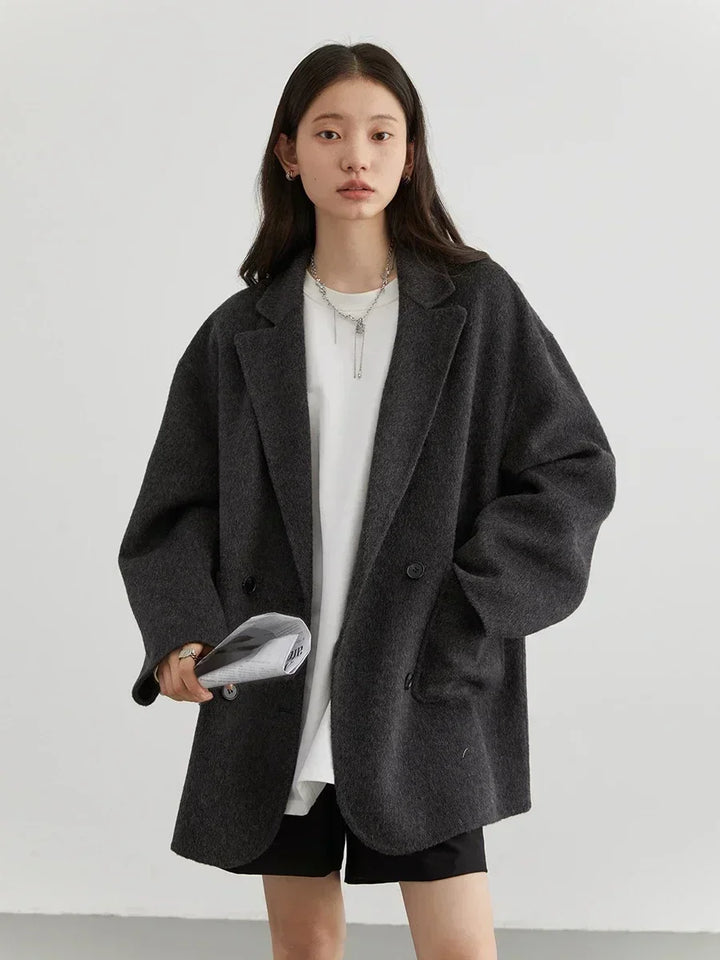 Luxurious Wool Coat for Women – Aurora