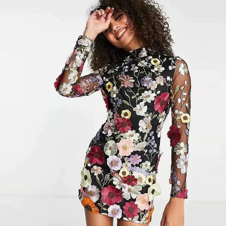 Blomster cocktailkjole med blonder – Aurelia
