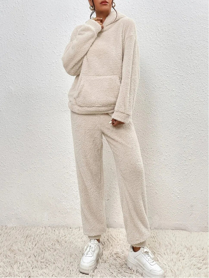Ultra-comfortable teddy house suit with hood - Lana
