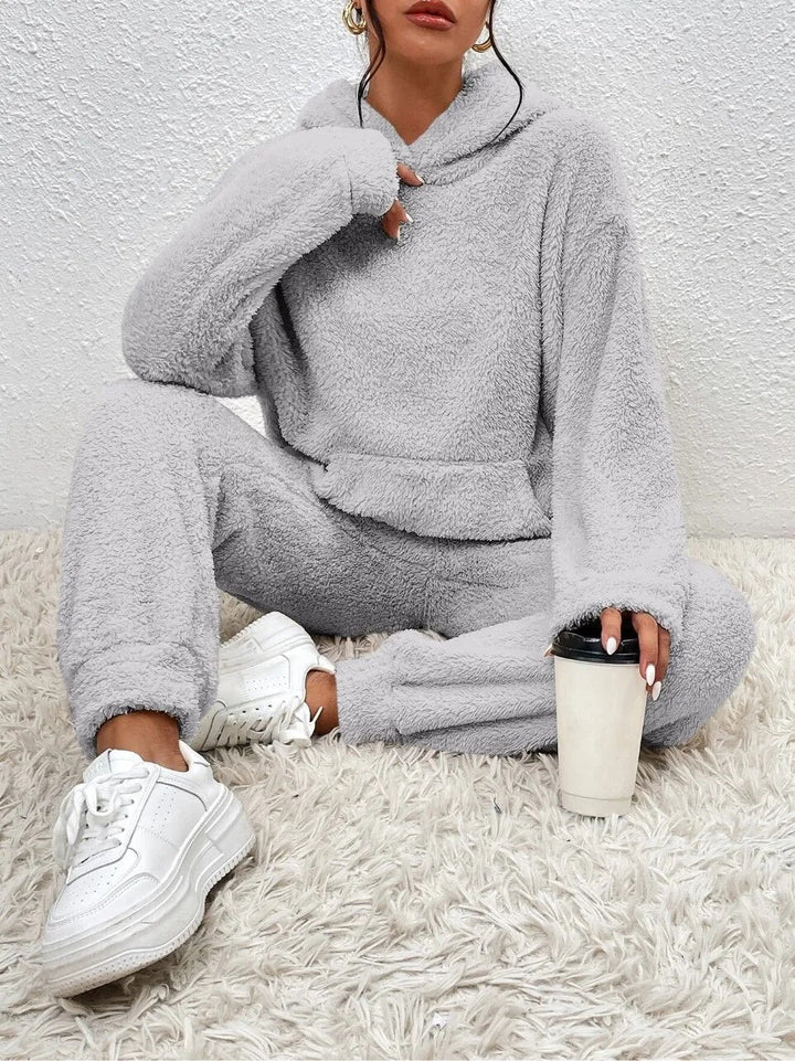 Ultra-comfortable teddy house suit with hood - Lana