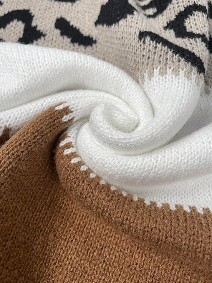 Comfortable Sweater with Leopard Pattern – Laura