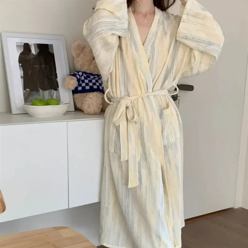 Casual dame sommer badekåbe med kimono-design – Hana