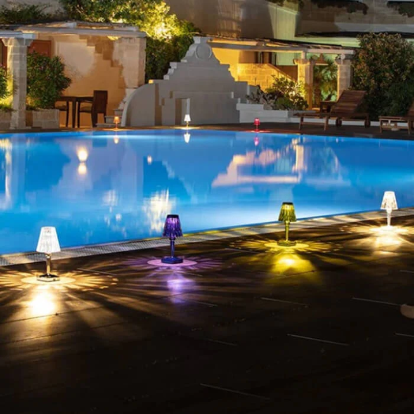 Chice krystal-design bordlampe – CrystalLuxe