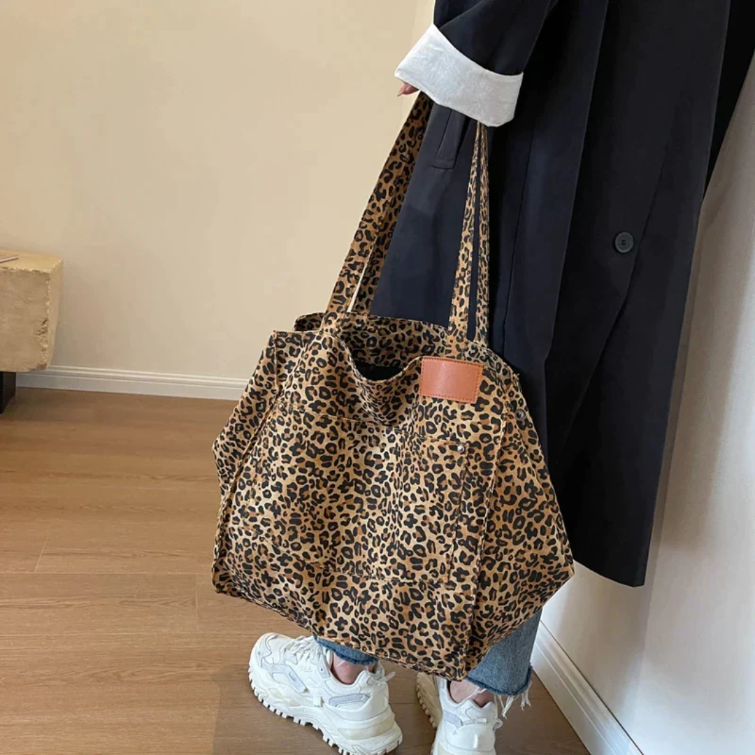 Bolso elegante con estampado de leopardo - WildElegance