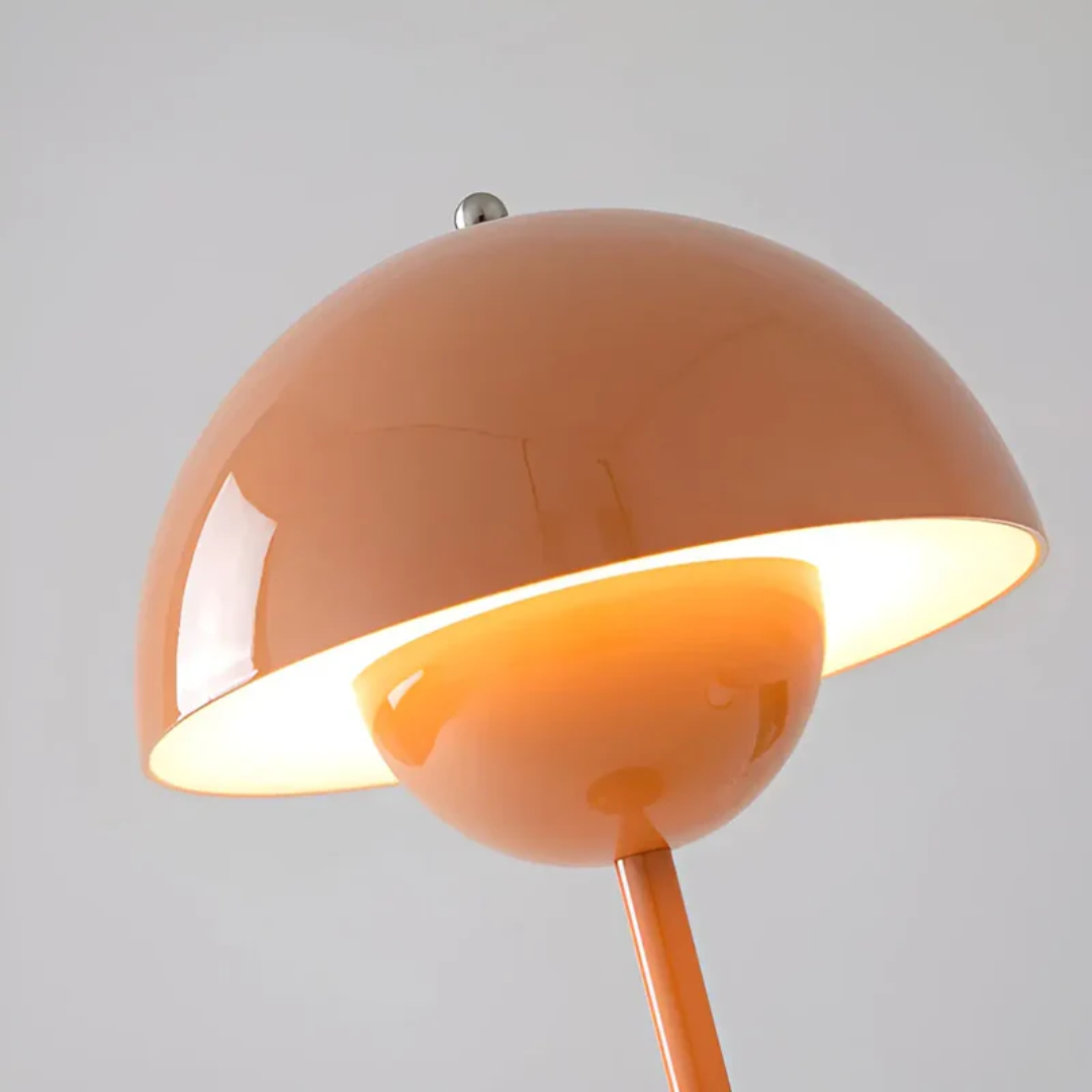 Scandinavian Table Lamp with Luminous Flair – NordicBeam