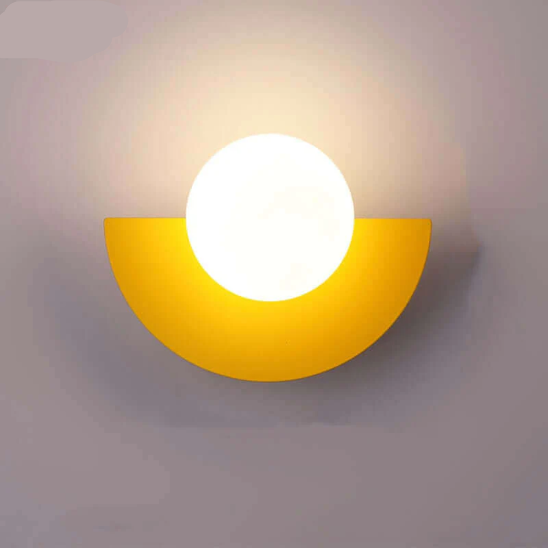 Metallic Crescent Wall Lamp - LunaMetal