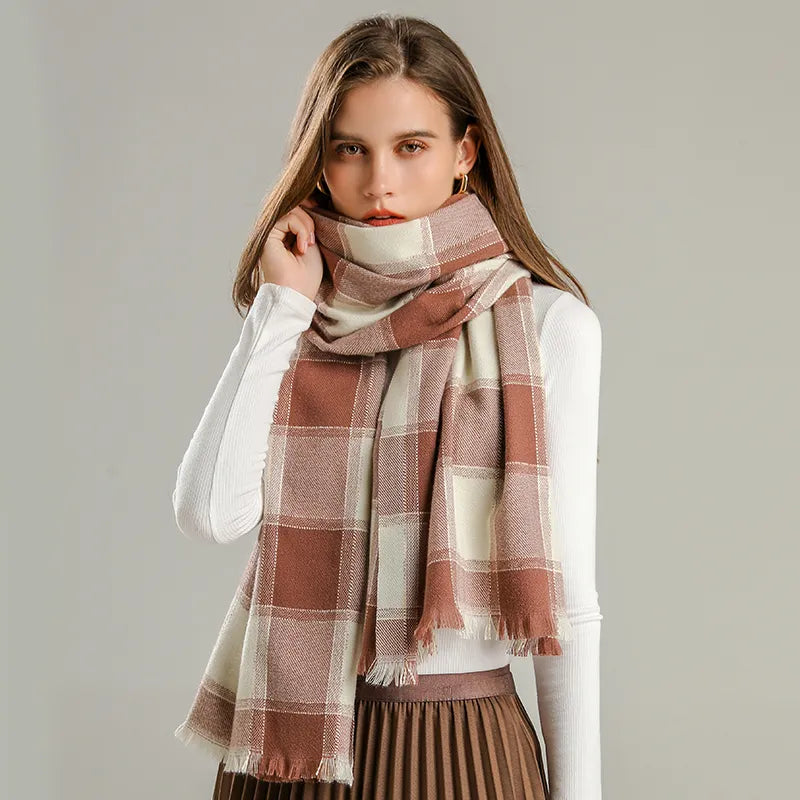 Stylish Checked Women's Scarf - Liora
