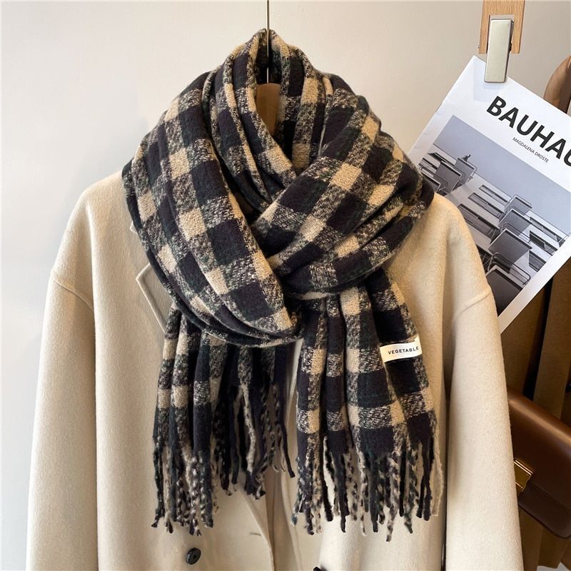 Stylish Checked Women's Scarf - Liora
