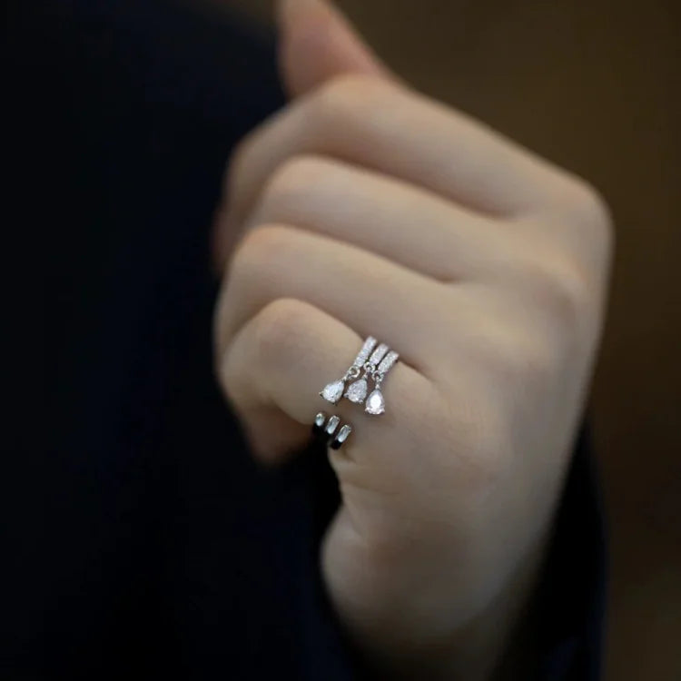Adjustable Water Drop Ring – Isaline