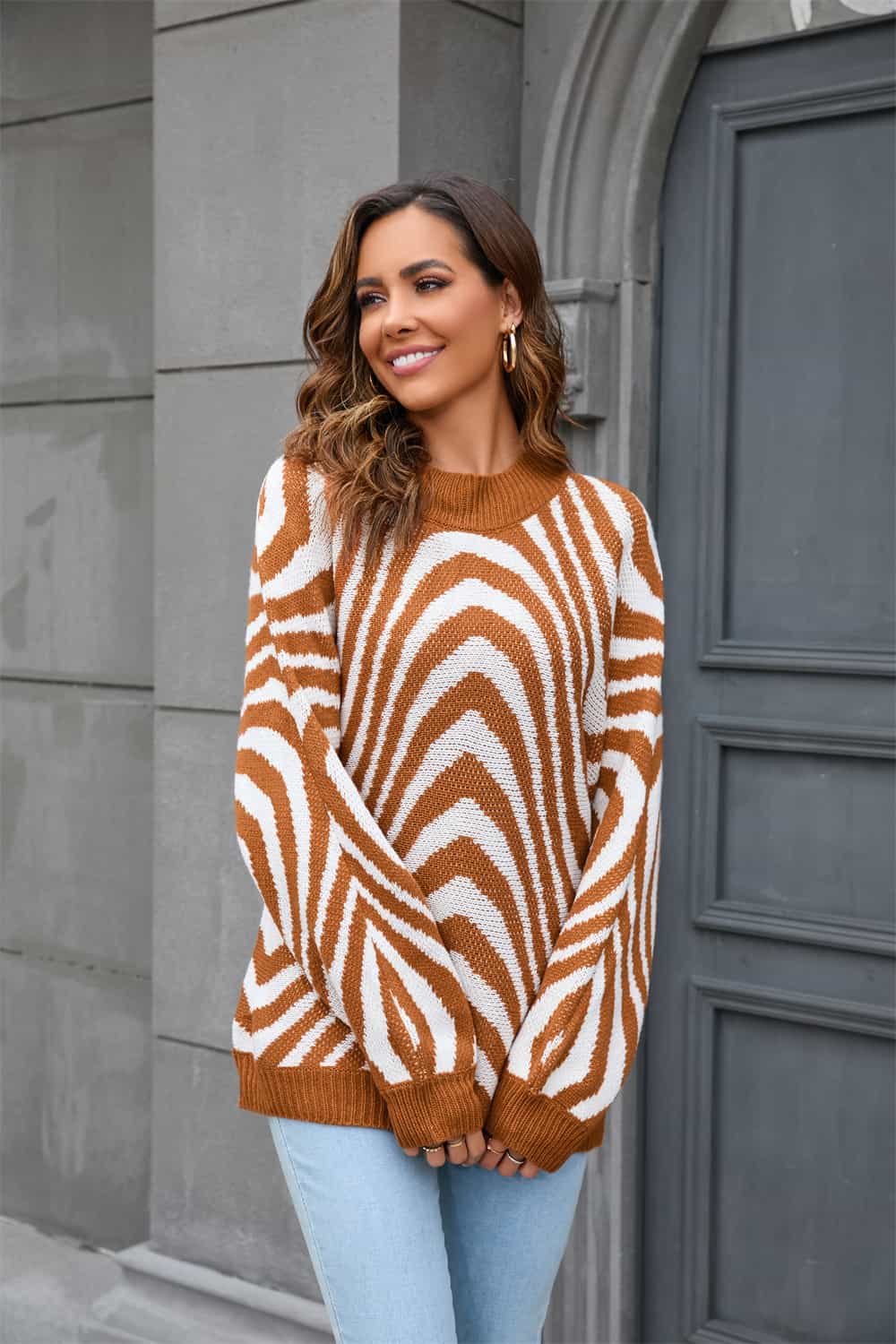 Pullover with Crew Neck and Print – Azure