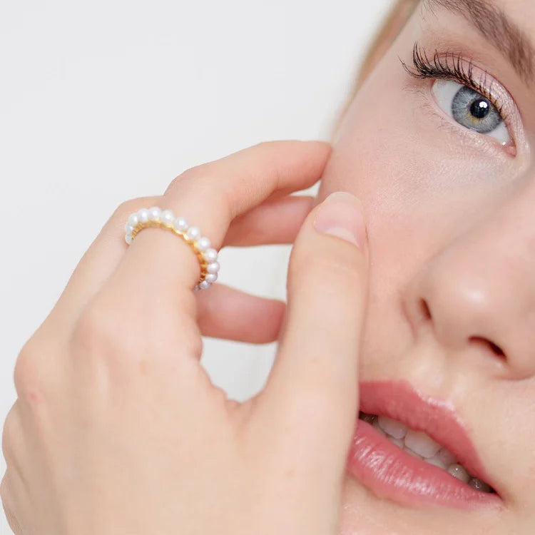 Pearl Ring of Sophistication – Amaris