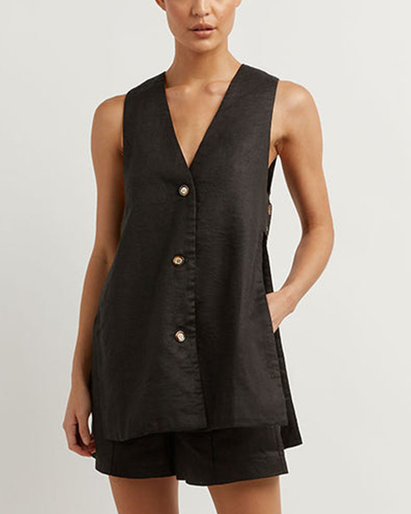 Women's summer set with sleeveless vest and high-waisted shorts – Sylvie