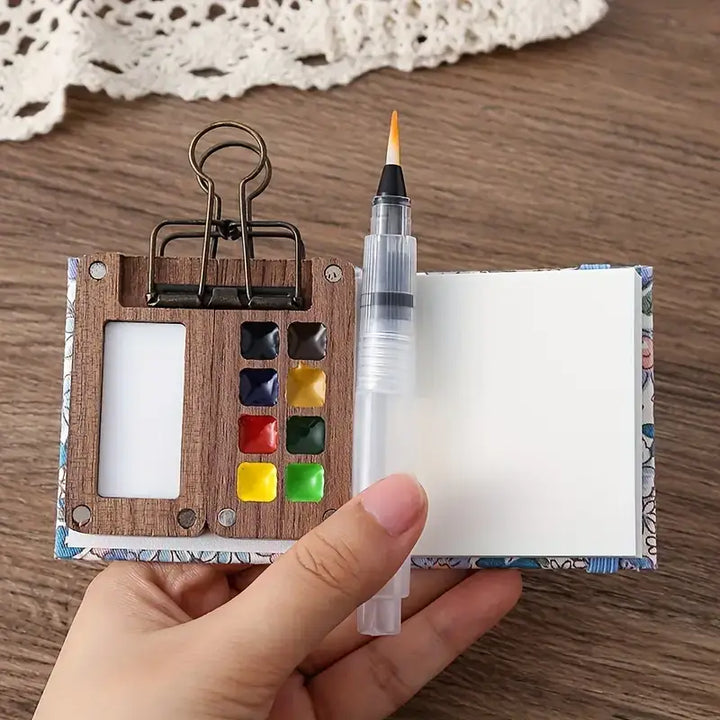 Compact Creativity – Anywhere and Anytime – KunstZet Watercolor Set