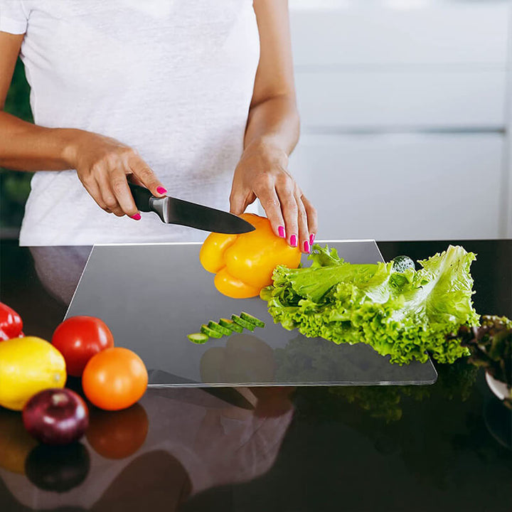 Stylish and safe: Non-slip cutting board - GlassEdge