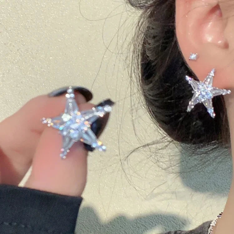 Zirkonia-stjerne-øredobber/ear cuff – Lyric