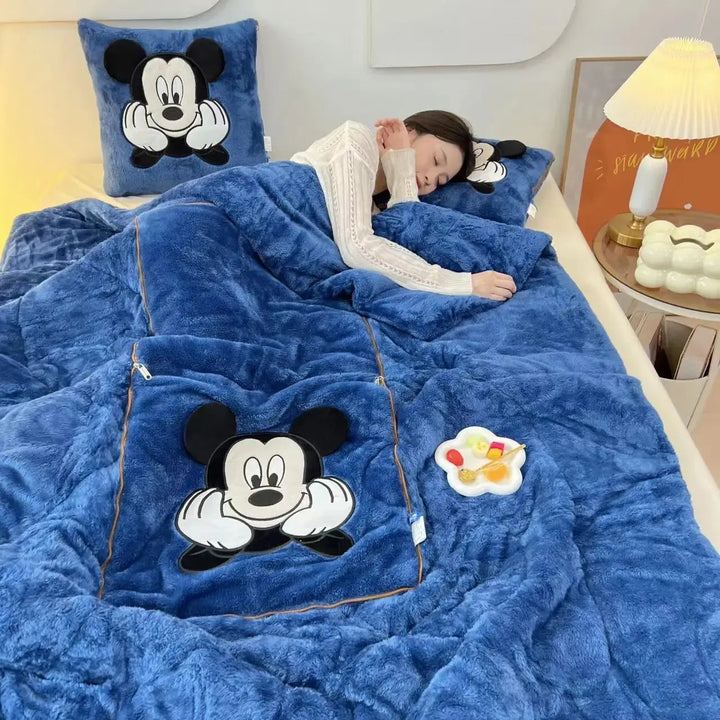 Luxury Cartoon Blanket and Pillow Set – Nomi