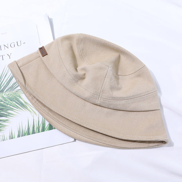 Let sommer-bucket hat med fin sømoptik – StitchShade