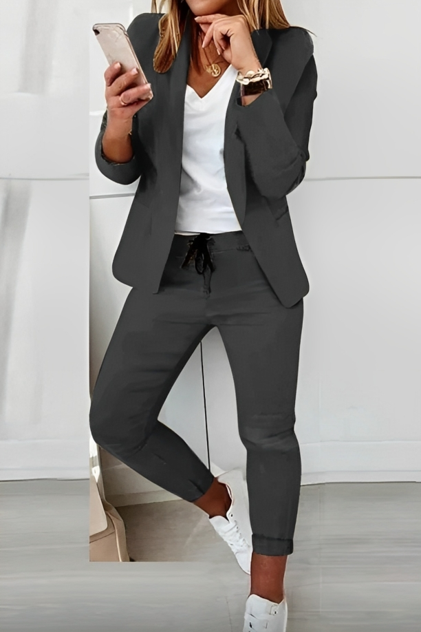 Zweiteiliges Damen Blazer-Set für Alltag & Events – Alina