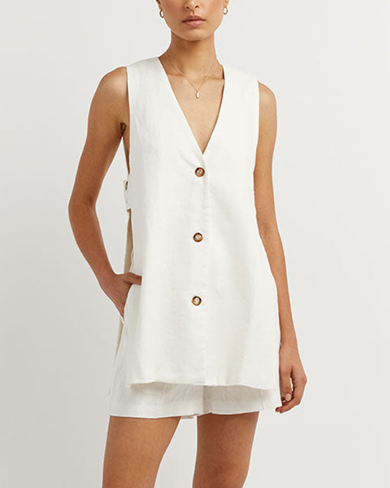 Women's summer set with sleeveless vest and high-waisted shorts – Sylvie