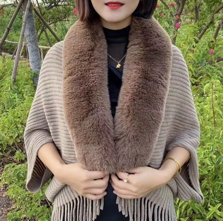 Women's Vest Louise – With Luxurious Faux Fur Collar | One Size