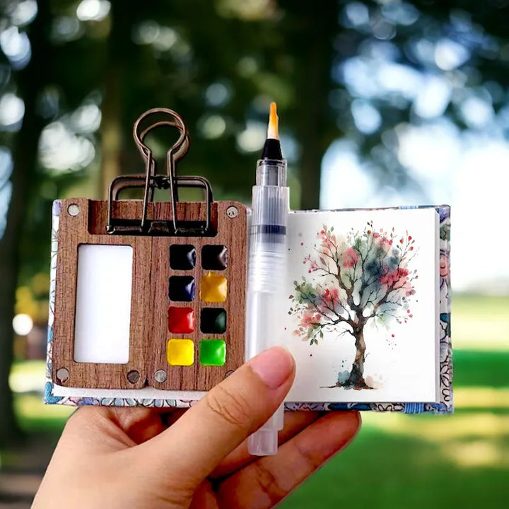 Compact Creativity – Anywhere and Anytime – KunstZet Watercolor Set