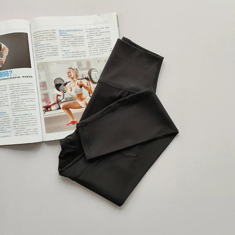 Leggings de yoga de cintura alta con levantamiento de cadera – Aria