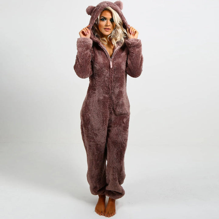 Superweicher Fleece-Overall mit Bärenohren – BearHug