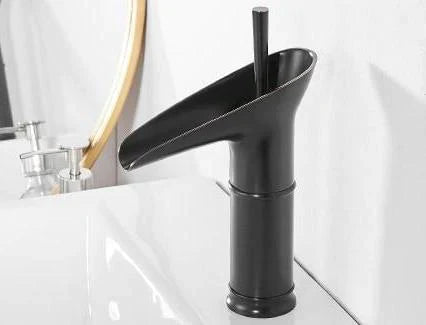 Luxe Waterfall Basin Faucet - CascadeFlow