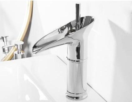 Luxe Waterfall Basin Faucet - CascadeFlow