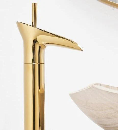 Luxe Waterfall Basin Faucet - CascadeFlow
