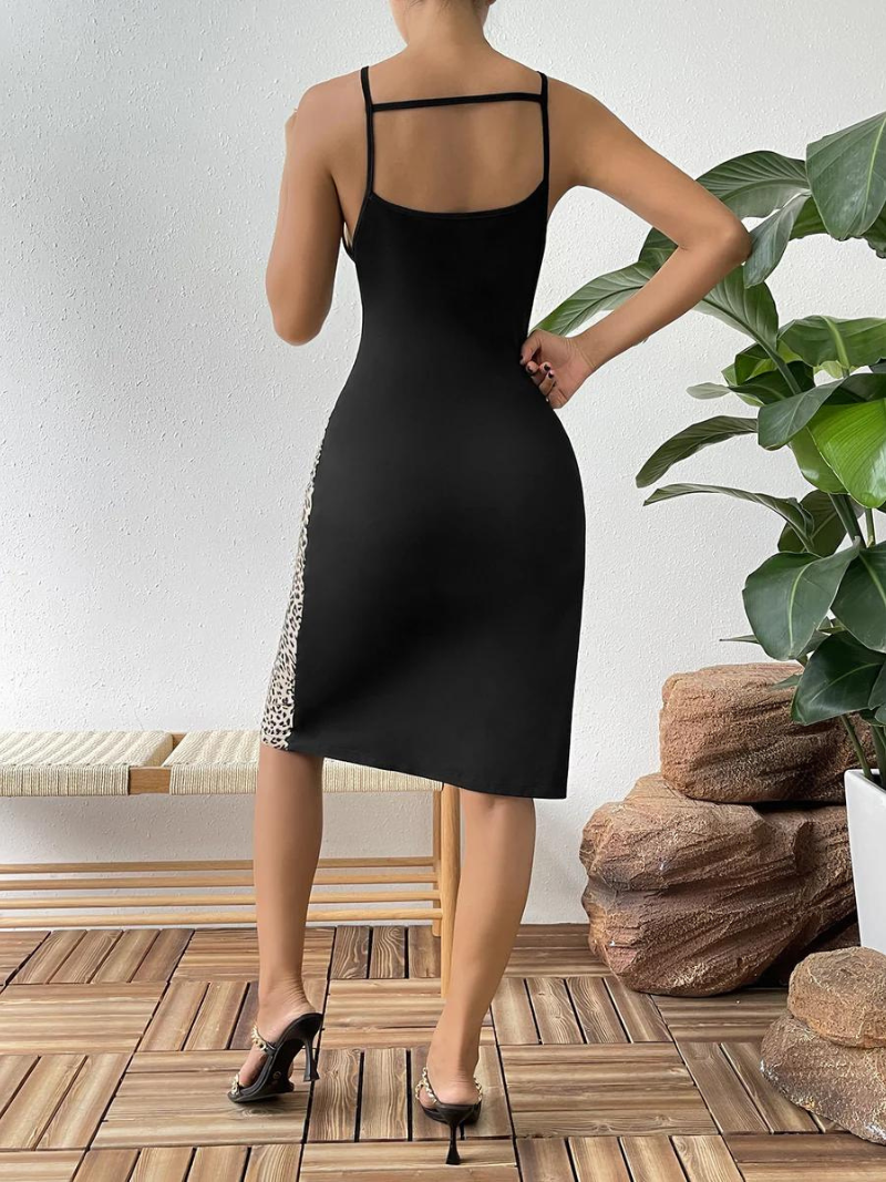 Túnica de verano moderna con estampado étnico y tirantes finos – Kiara