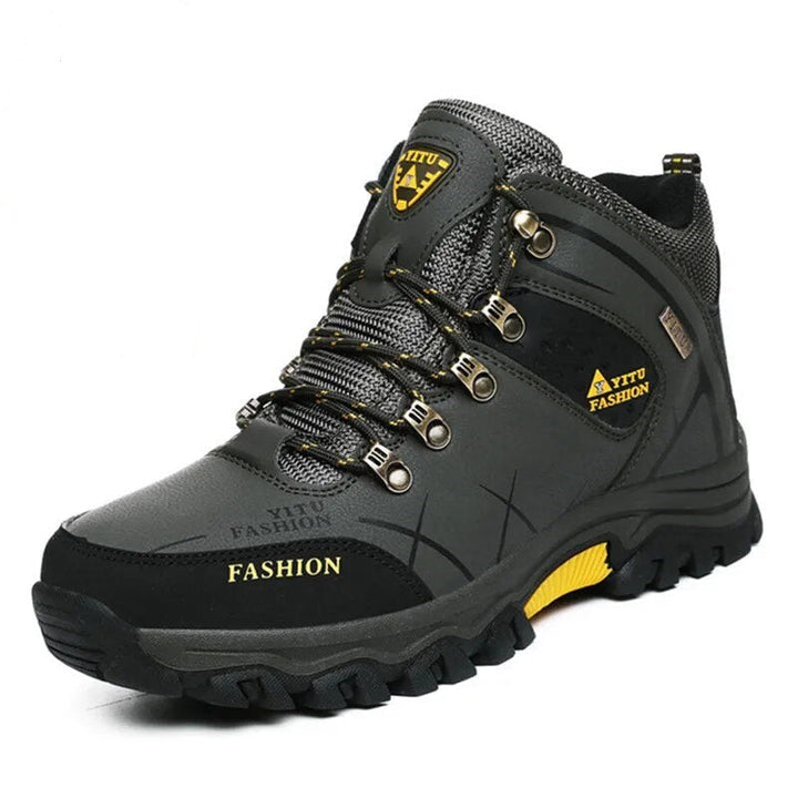 Waterproof men's boots with ergonomic sole - Victor Winter Guard