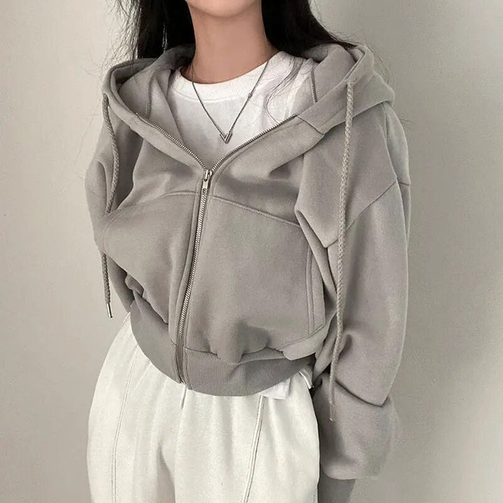 Women's short-cut vest with hood and oversized fit – Rinette