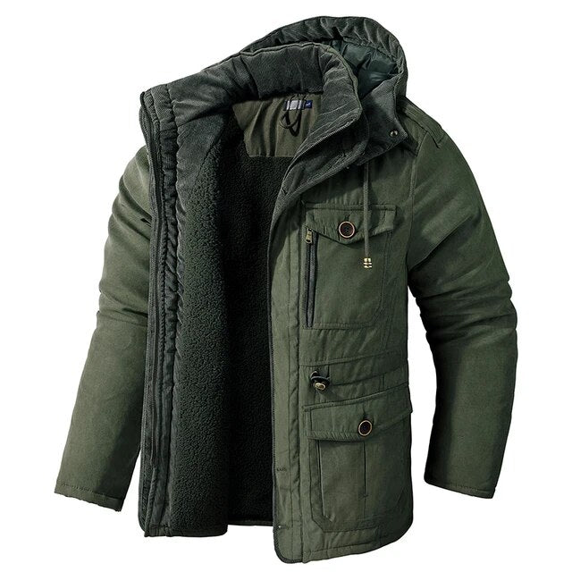 Military Parka | A sturdy jacket with warm and comfortable air