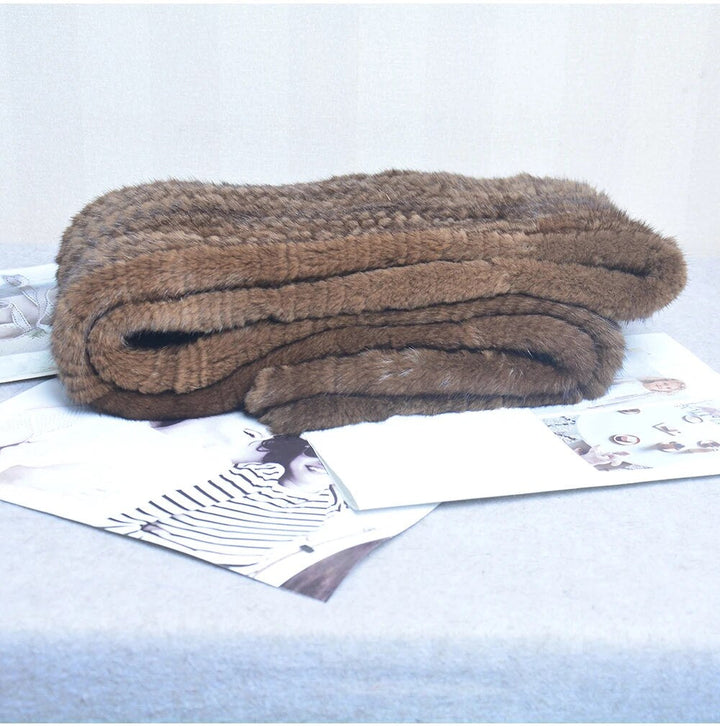 Knitted scarf | Warm and stylish mink fur scarf