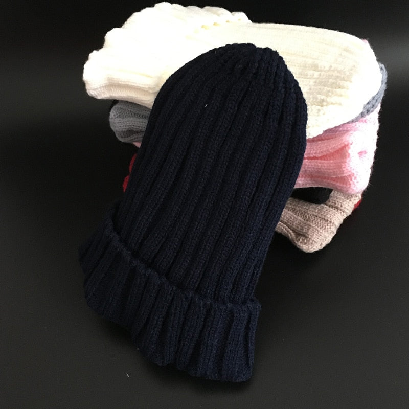 LimasHat I Knitted Women's Beanie